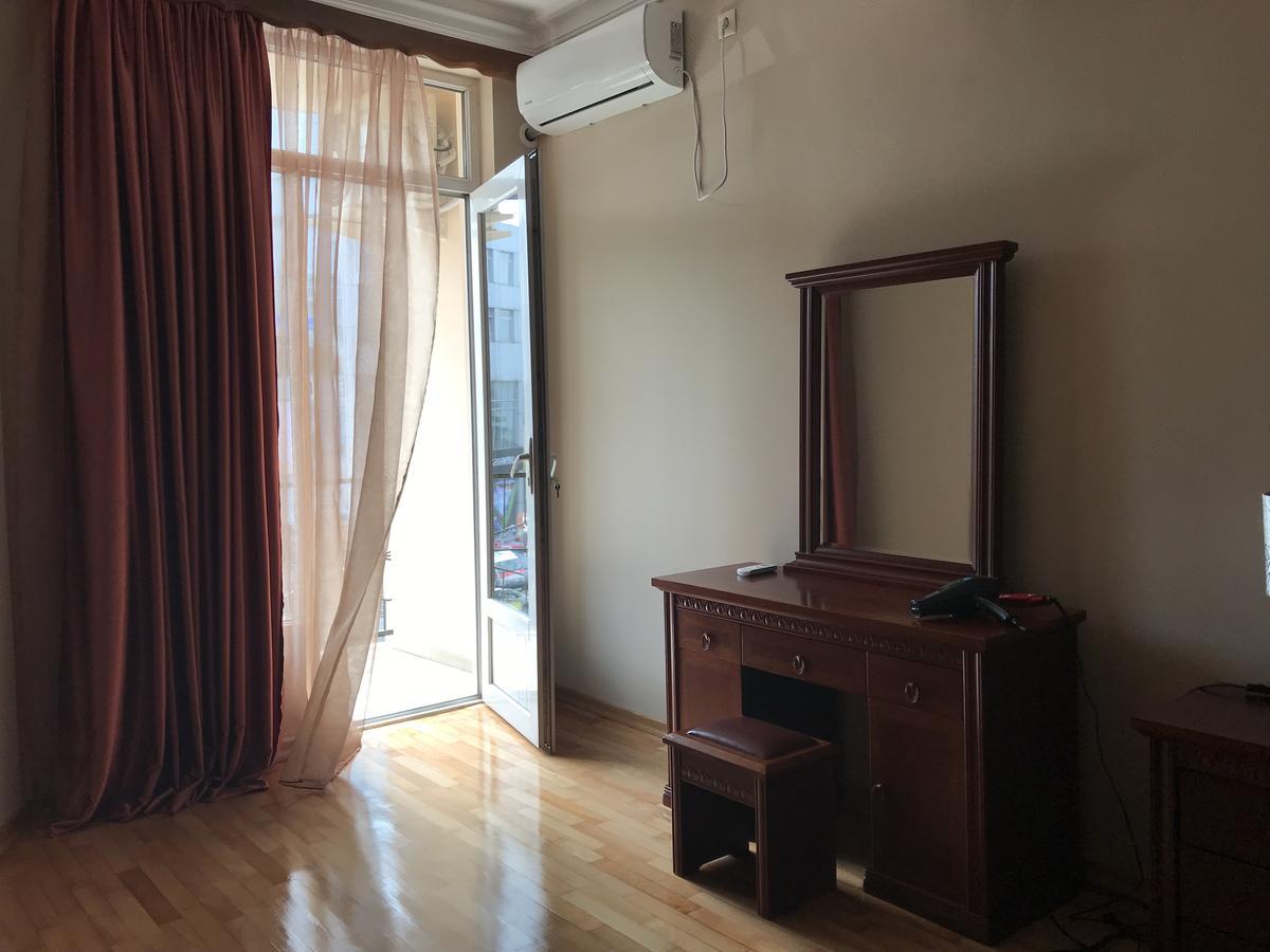 Guest House Kartvelishvili Μπατούμι Εξωτερικό φωτογραφία