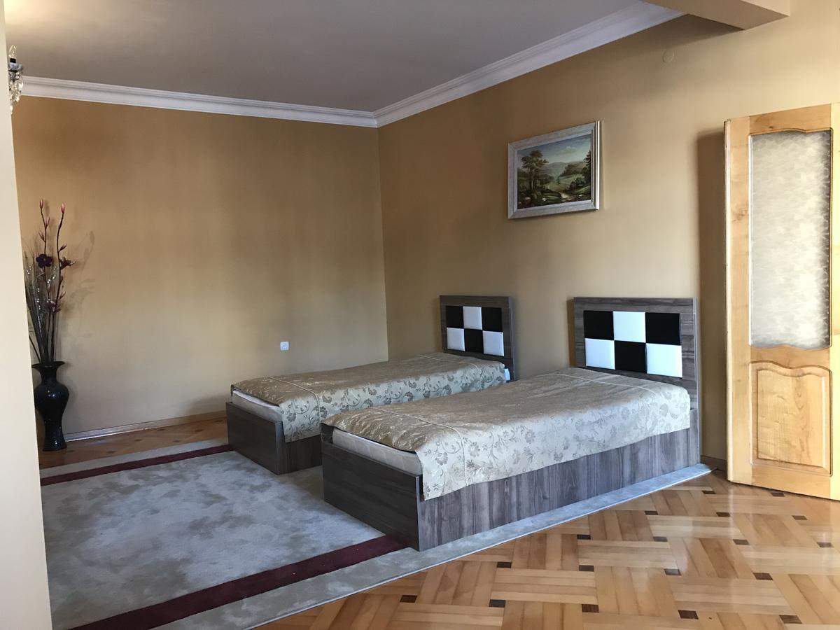 Guest House Kartvelishvili Μπατούμι Εξωτερικό φωτογραφία